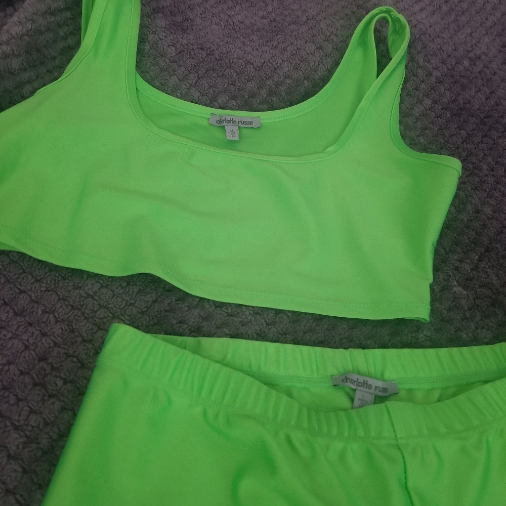 2piece set - Picture 2 of 3